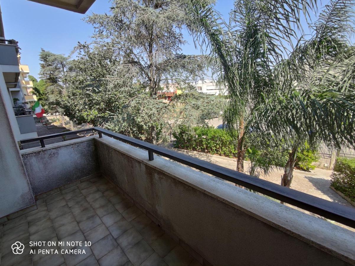 Casa Di Gigi- Comodo Appartamento In גלאטינה מראה חיצוני תמונה