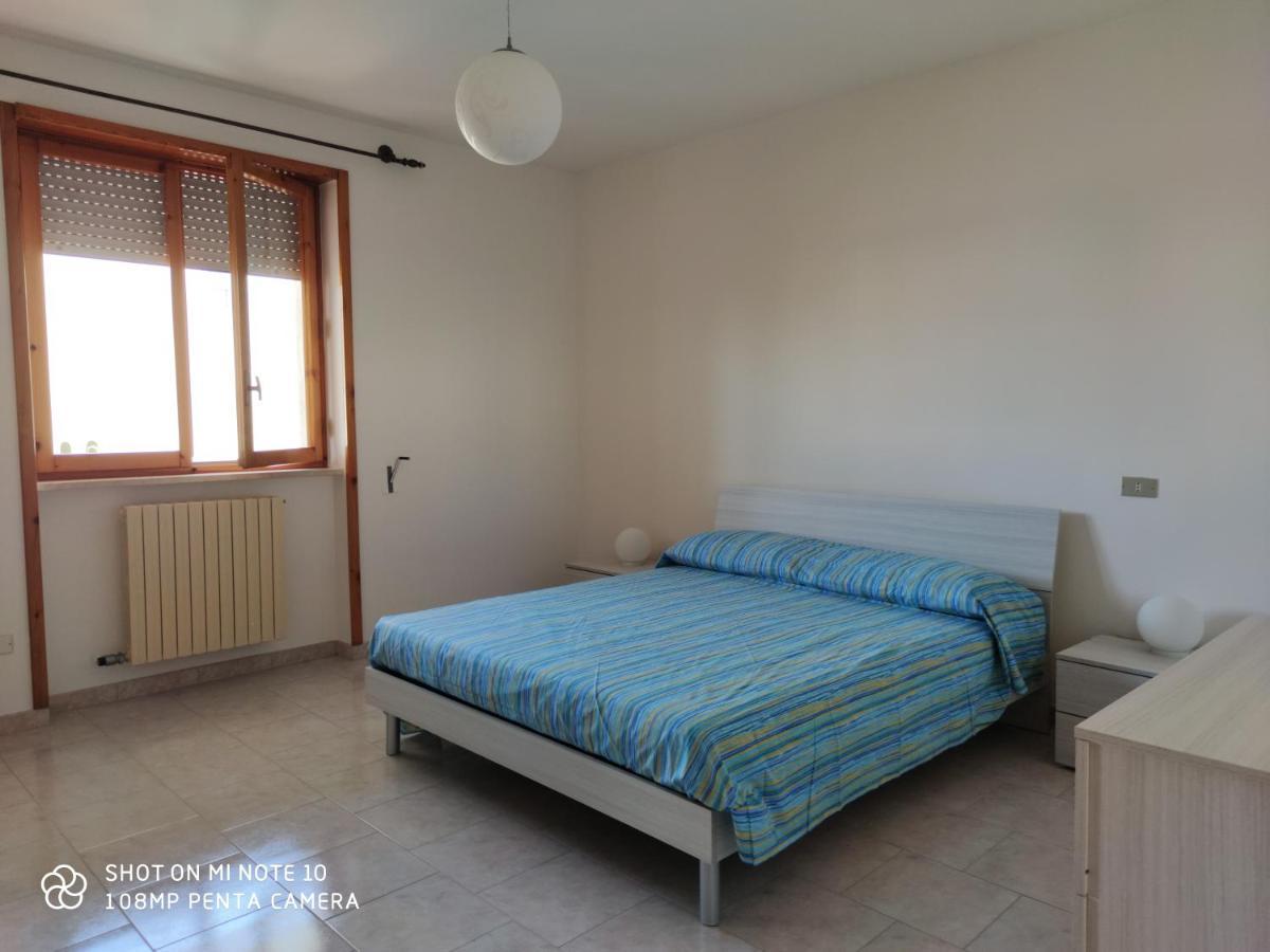 Casa Di Gigi- Comodo Appartamento In גלאטינה מראה חיצוני תמונה