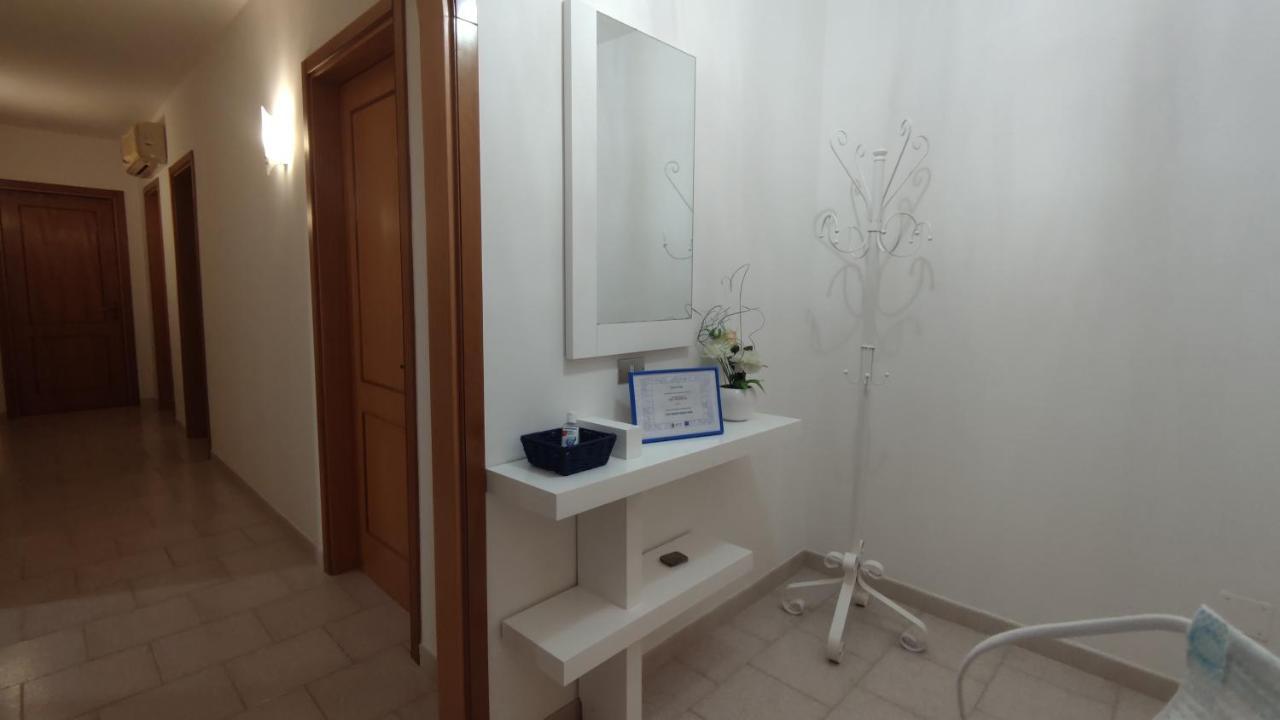 Casa Di Gigi- Comodo Appartamento In גלאטינה מראה חיצוני תמונה